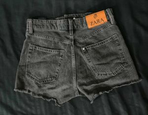 ⋆. 𐙚 ̊ Black faded shorts .ᐟ ◡◡