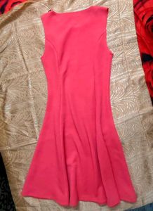 Chic Pink Sleeveless Fit and Flare Dress