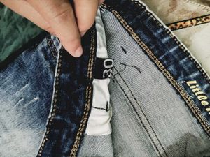 Stylish Distressed Blue Denim Jeans
