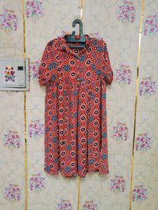 🇳🇿💫🎀Red Printed Collared Kurta.