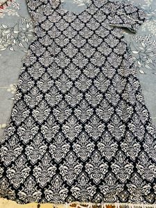 Stylish Black &amp; White Patterned Kurta
