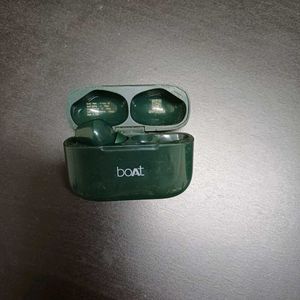 Boat Green Wireless Earbuds with one missing