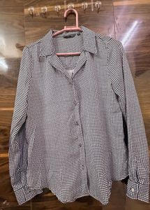 Chic Checked Button-Up Shirt