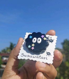 GLOSSY Ghibli SOOT SPIRIT Bag Pin Brooch 🖤