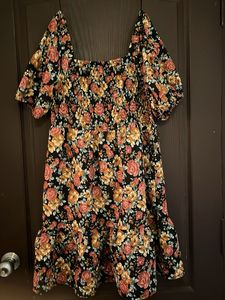 Chic Floral Smocked Top