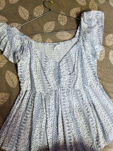 Printed top worn once