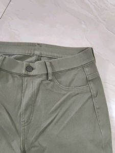 Olive green colour jeggings