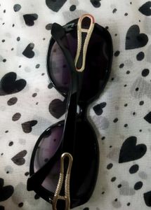 Stylish Black Oversized Sunglasses