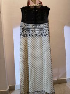 Elegant Embroidered suit &amp; net duppata Set