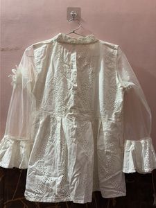White Embroidered Chikankari Kurta