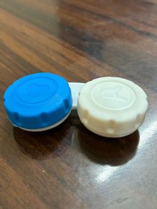 Set of 4 Contact Lens Cases