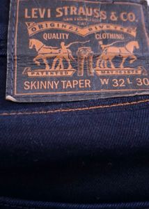 Levi's  Skinny Taper Black coloured