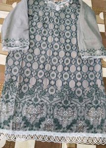Elegant Printed Kurta with Lace Detail