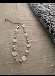 Elegant Pearl &amp; White Disc Necklace