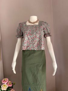 Vintage Floral Square Neck Puff Sleeve Blouse