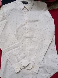 Banana Republic Patterned Shirt top condition