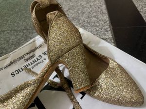 Sparkling Gold Glitter Heels