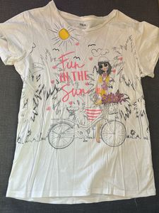 White T-Shirt "Fun in the Sun"