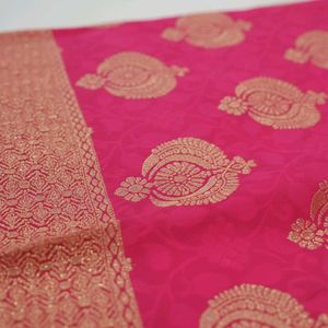 new Vibrant Pink Saree  with blouse piece