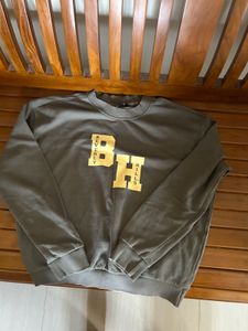 Stylish Olive Green Sweatshirt