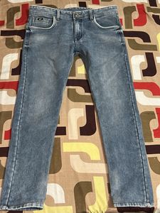 Title: Men’s Classic  Jeans | Size 34 Waist