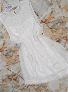 💐White Lace Trimmed Dress