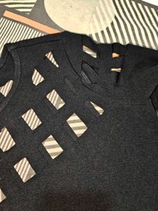 Chic Black Cutout Long Sleeve Dress shein