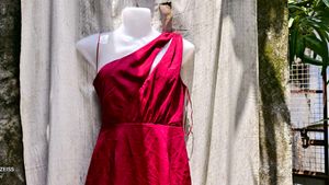 I. Stunning One-Shoulder Red Dress