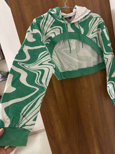 Green & White Swirl Crop Hoodie