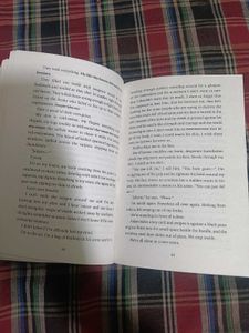 Shatter Me by Tahereh Mafi