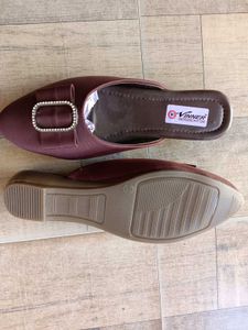 Elegant Women's Mules with Bow Detail