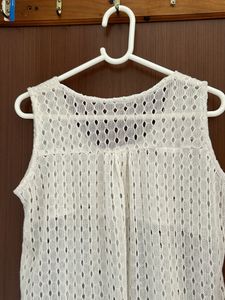 Very Pretty Summery White One Pice Cum Top 2 In 1