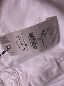 Zara new white straight fit Jeans