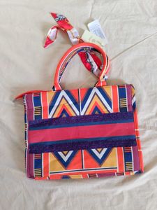 Vibrant Geometric Print Tote Bag