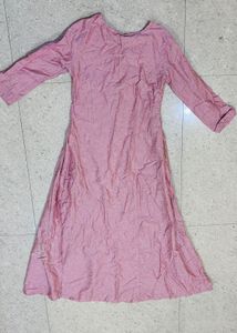 Elegant Pink Kurta with Subtle Gold Print