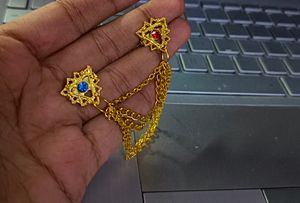 Collar Pinup 'Bejeweled Stars' In Gold