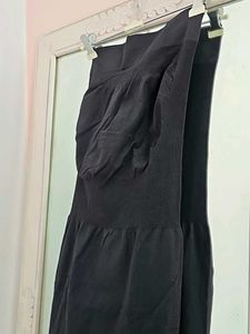 Clovia Saree Shapewear with Side Slit in Black