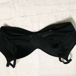 Black Strapless Bra