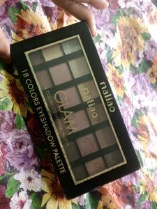 🤎Glam Nude Shades Eyeshadow Palette