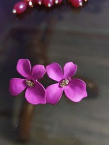 Earings