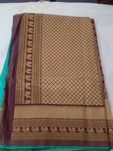 Elegant Ethnic Saree .. new no tag.