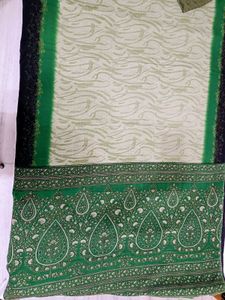 🇳🇿💫🎀Elegant Green &amp; Black Floral Print Saree