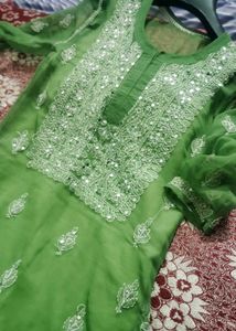 Embroidered Green Kurta with Mirror Work