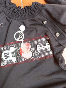 Girl's Outfit - Top &amp; Skirt 4 years old perfect fi