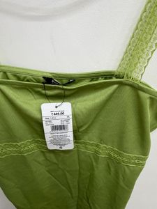 Shein Chic Green Lace Strap Crop Top