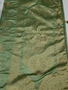 Elegant Green Silk Saree With Blouse