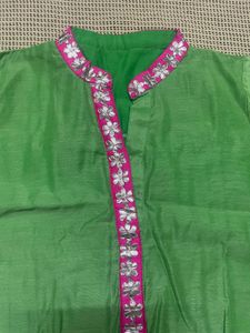Green Embroidered Kurta