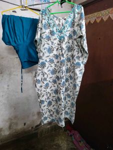 Elegant Printed Kurta and pants.