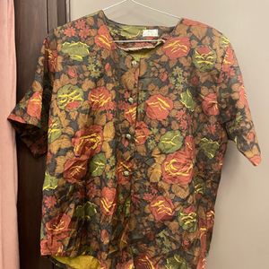 Vintage Floral Button-Up Top
