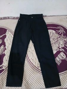 Classic Black Mom Fit Jeans